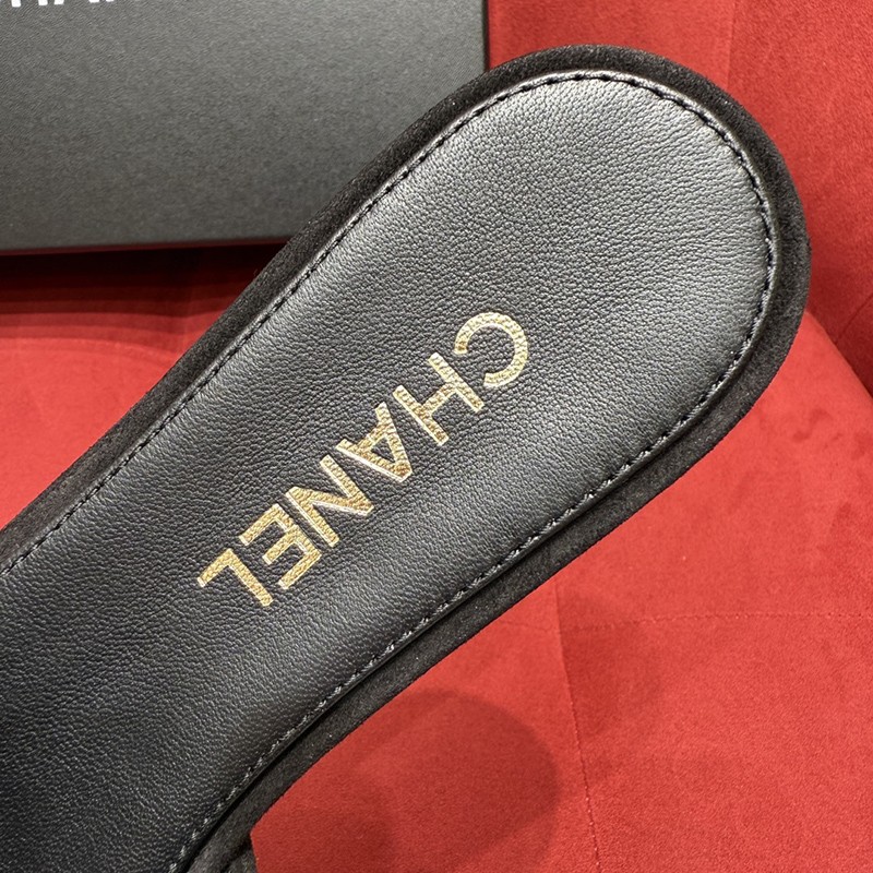 Chanel 26P Sandal 001