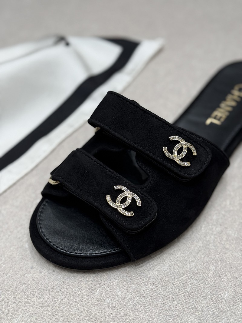 Chanel 26P Sandal 001