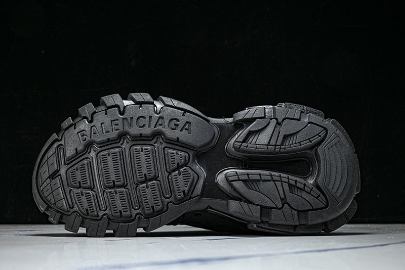 Balenciaga Track Trail Laces 3.0 014