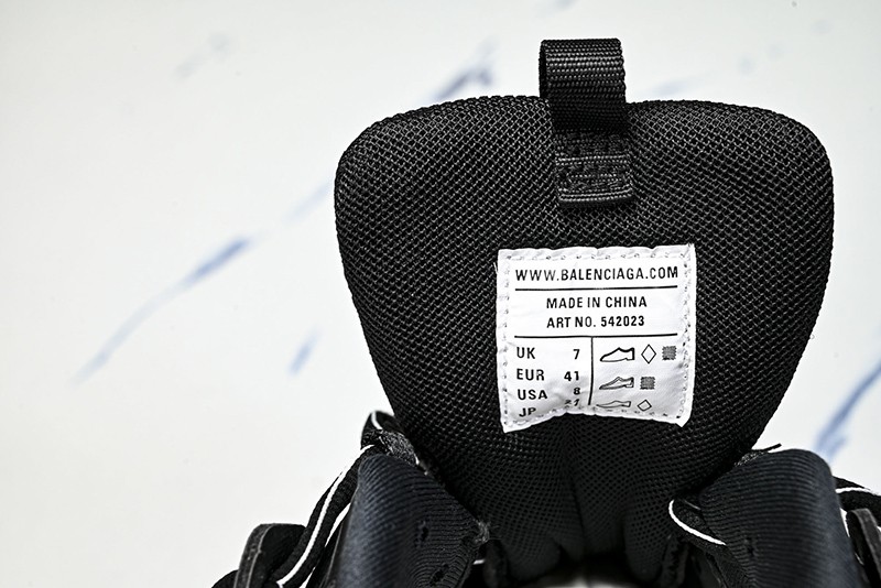 Balenciaga Track Trail Laces 3.0 014