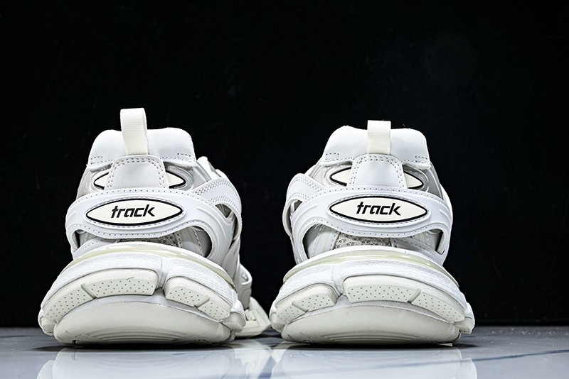 Balenciaga Track Trail Laces 3.0 013