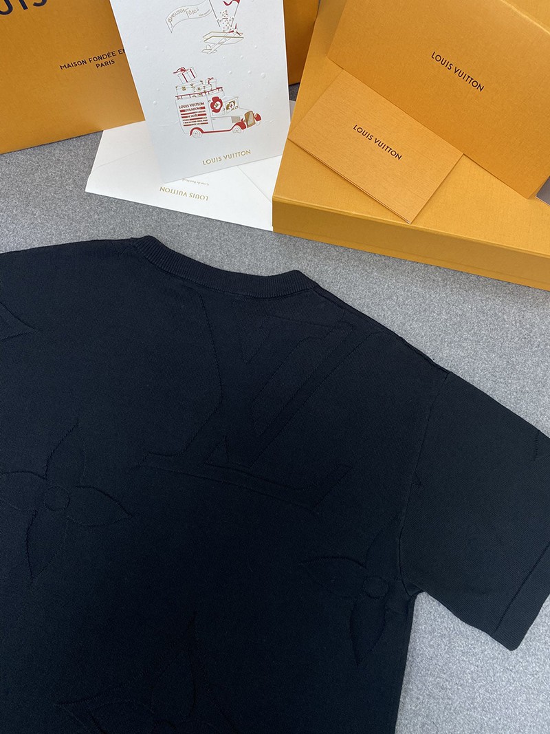 LV Monogram T-shirt B7060 004
