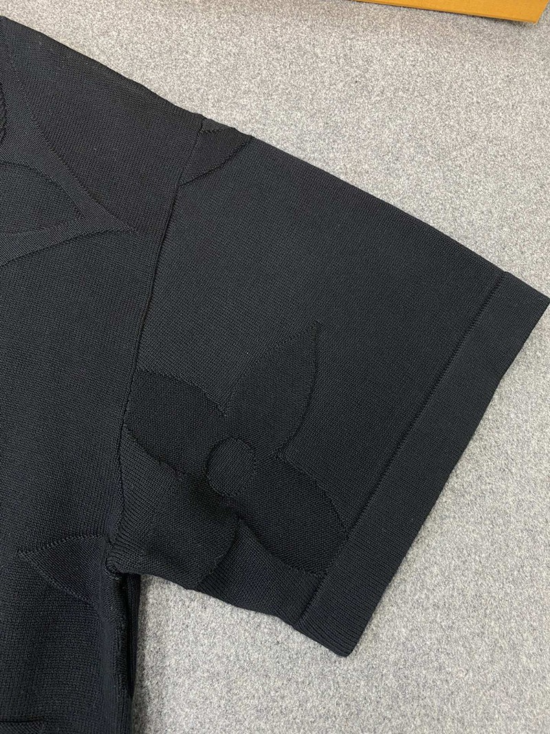 LV Monogram T-shirt B7060 004