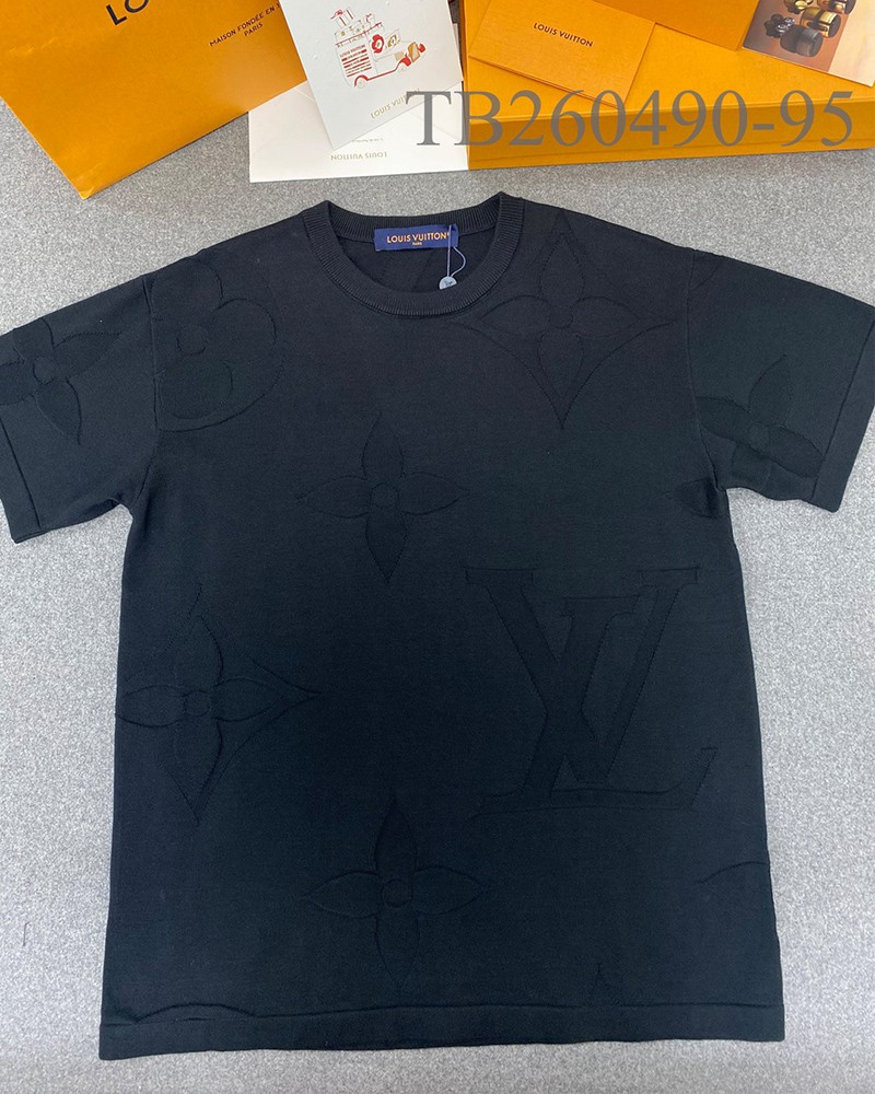 LV Monogram T-shirt B7060 004