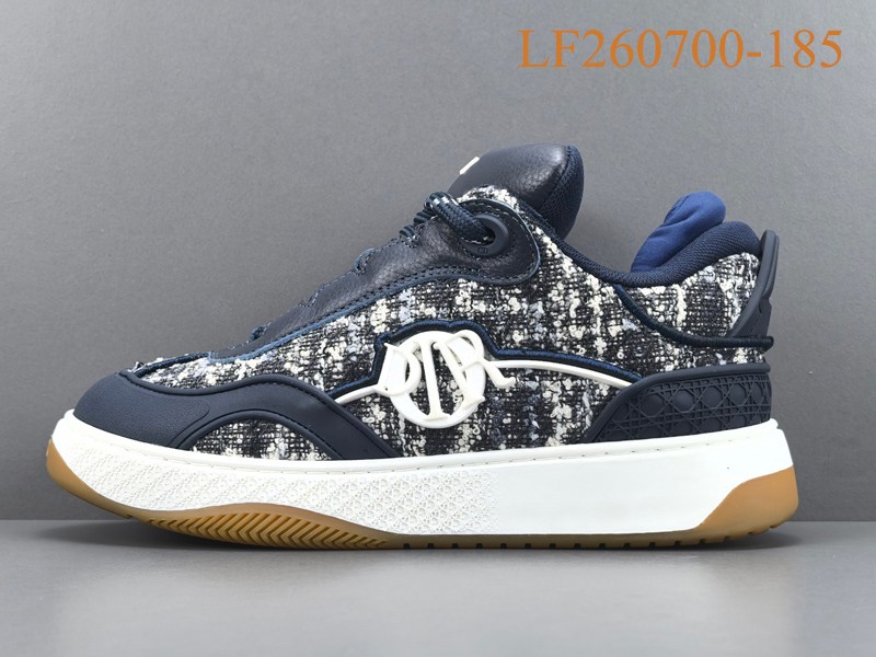 LV Trainer Sneaker 059