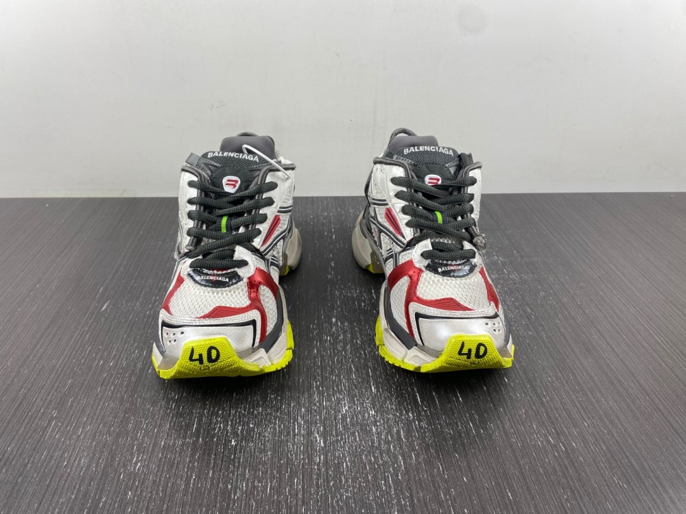 Balenciaga 7.0 Sneaker 014