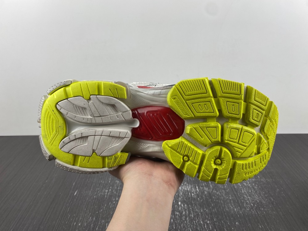 Balenciaga 7.0 Sneaker 014