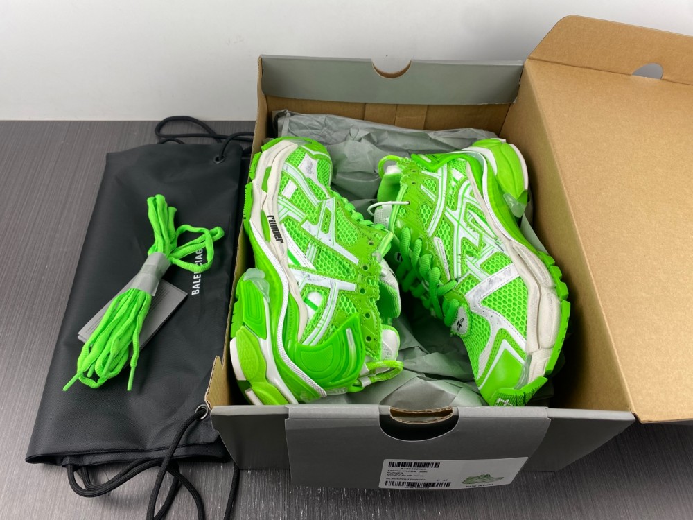 Balenciaga 7.0 Sneaker 016