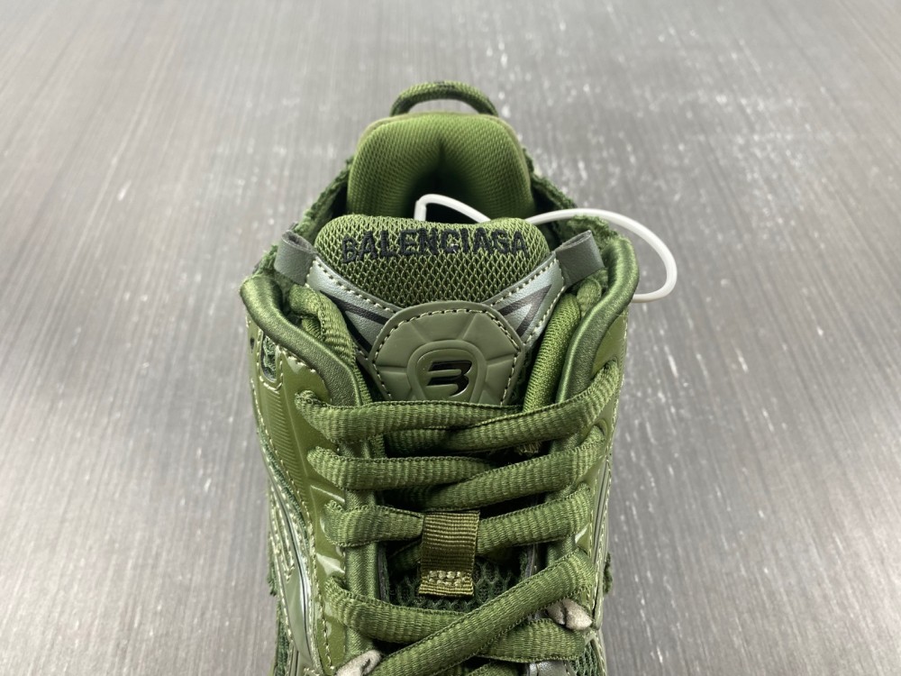 Balenciaga 7.0 Sneaker 019