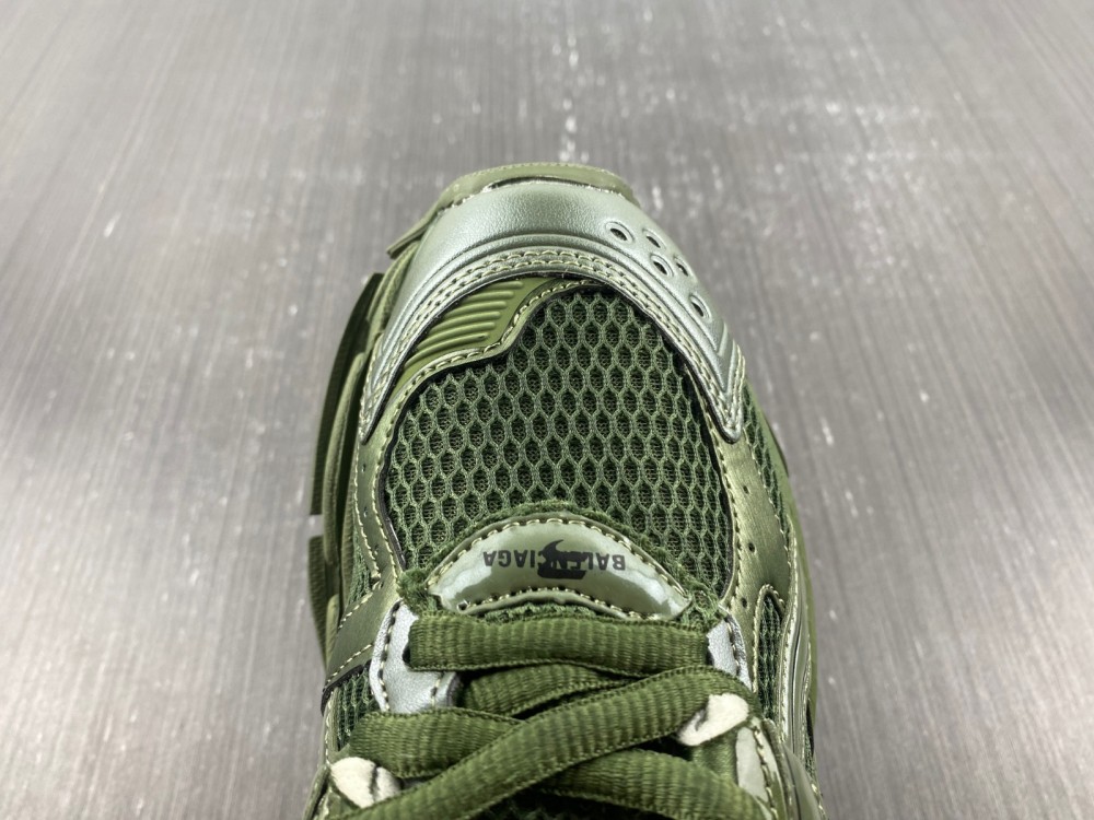 Balenciaga 7.0 Sneaker 019