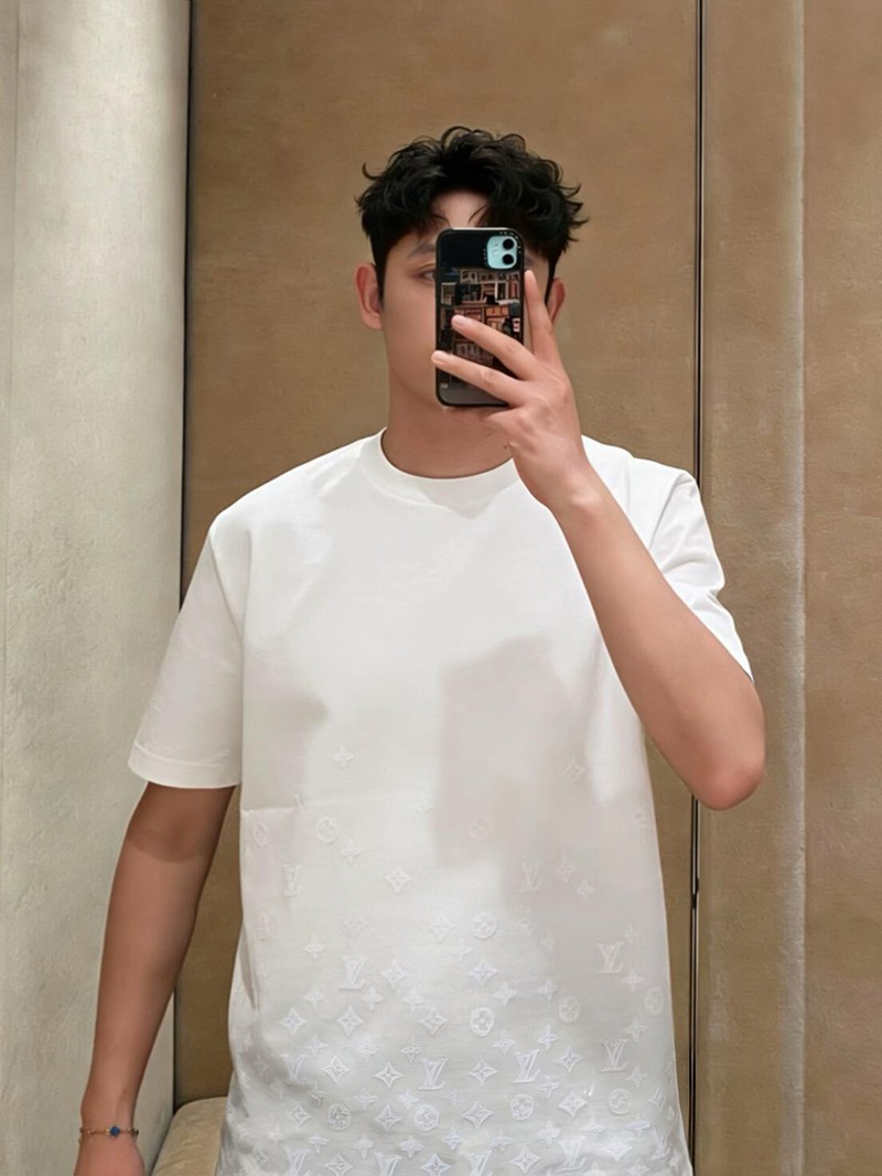 LV T-shirt 031
