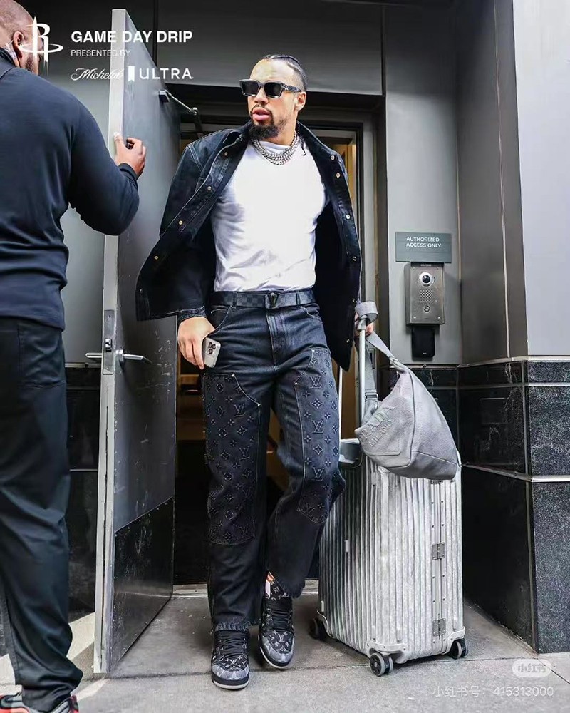 LV Trousers 052