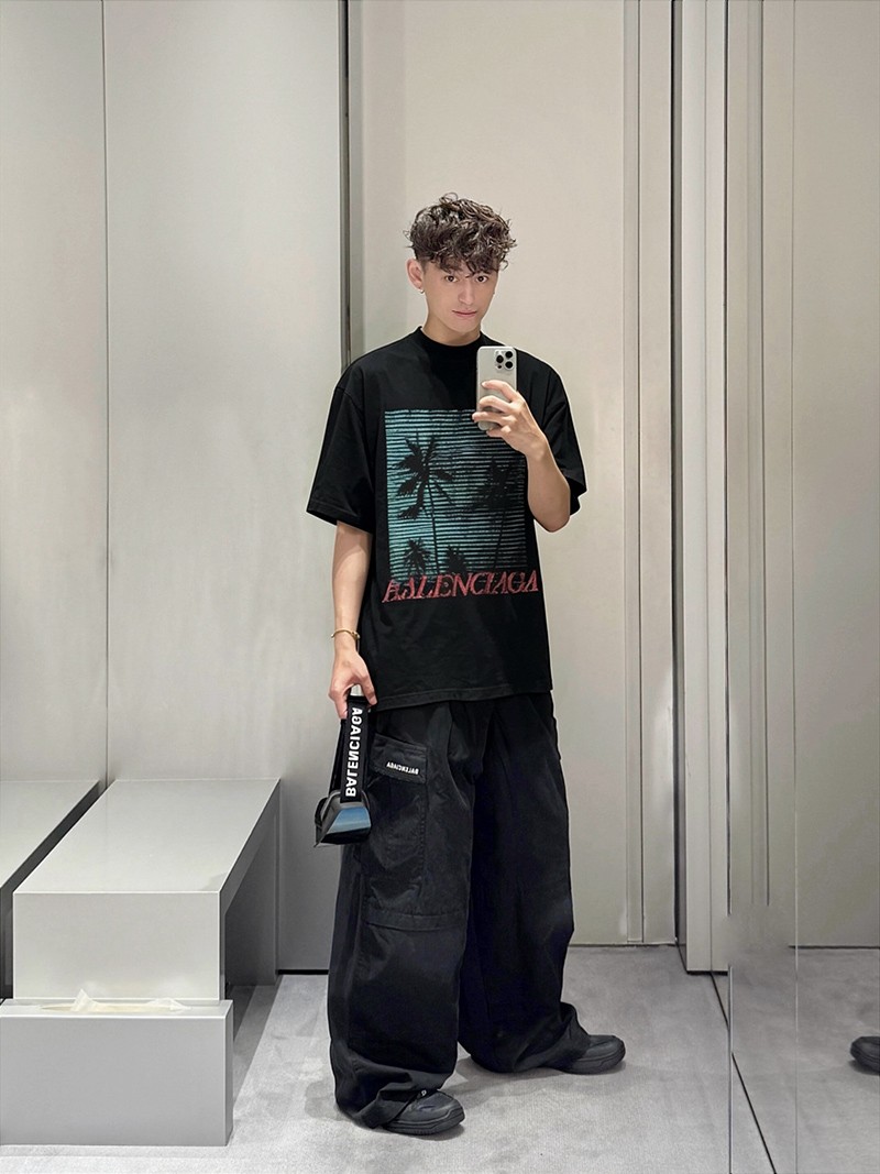 Balenciaga T-shirt 001