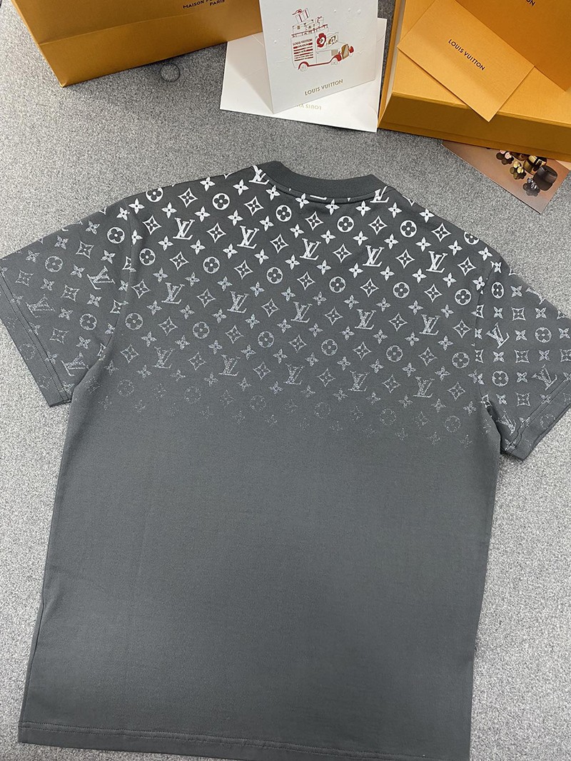 LV T-shirt 006