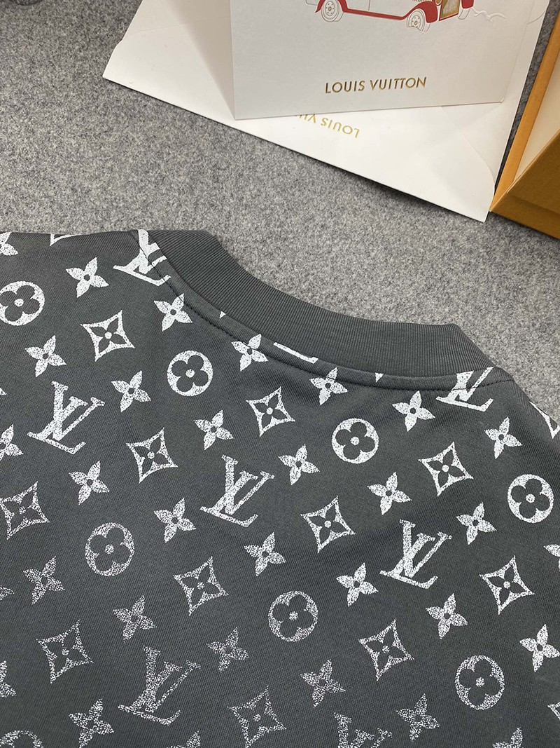 LV T-shirt 006