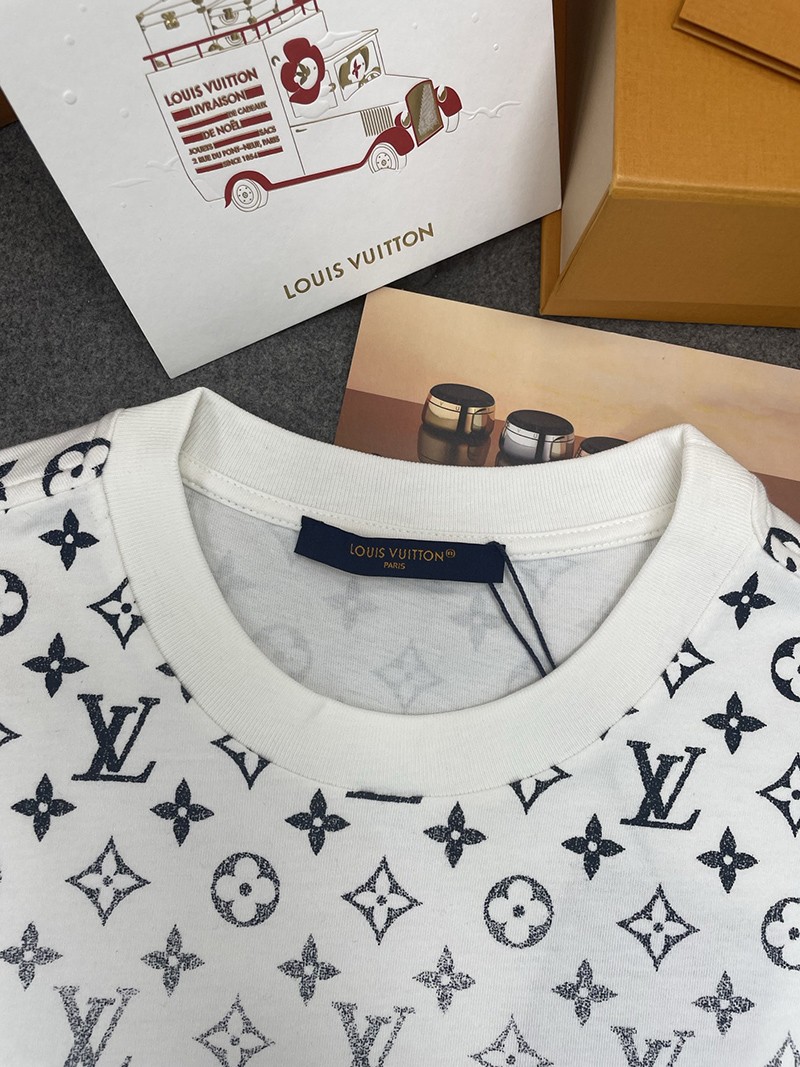 LV T-shirt 005