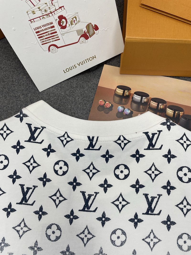 LV T-shirt 005