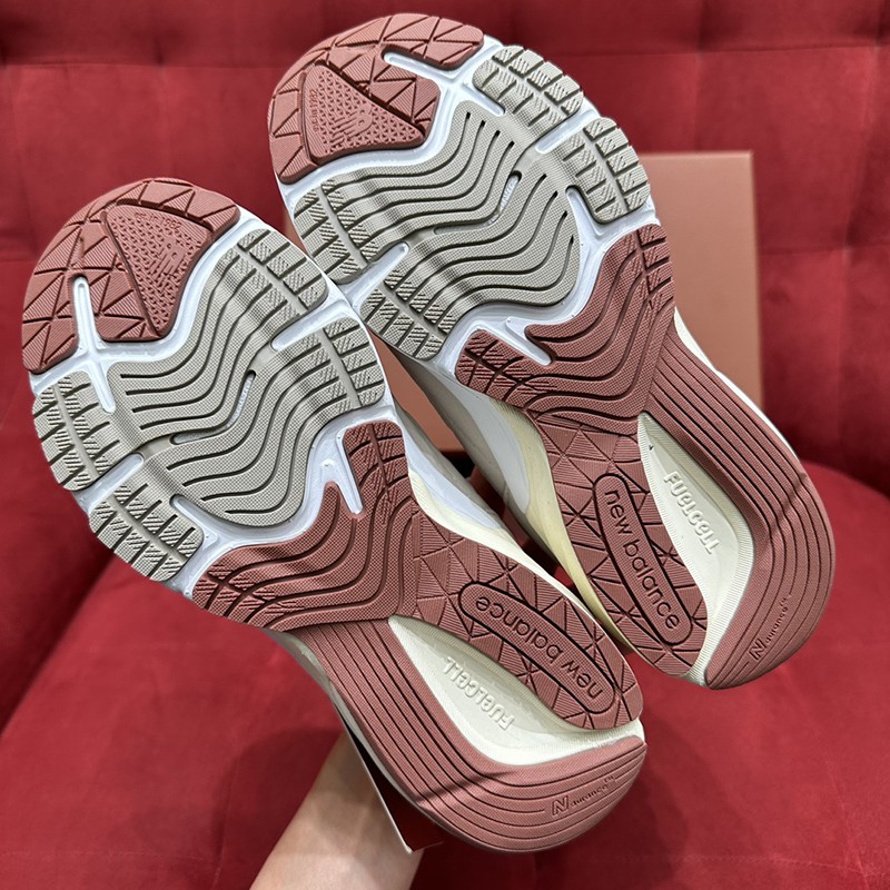 Loro Piana x New Balance 990 v6