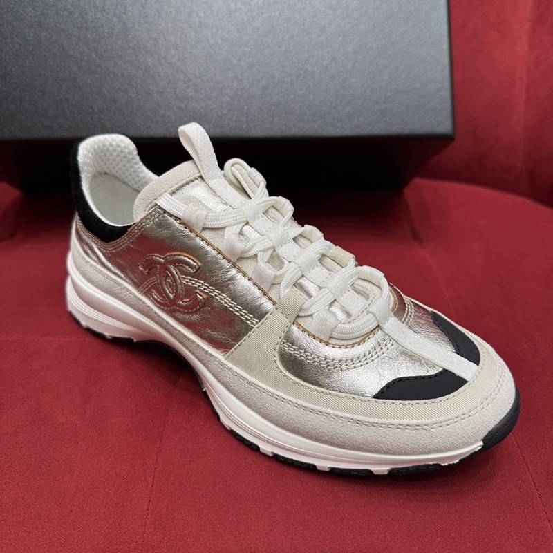 Chanel 25A Wmns Shoe 005