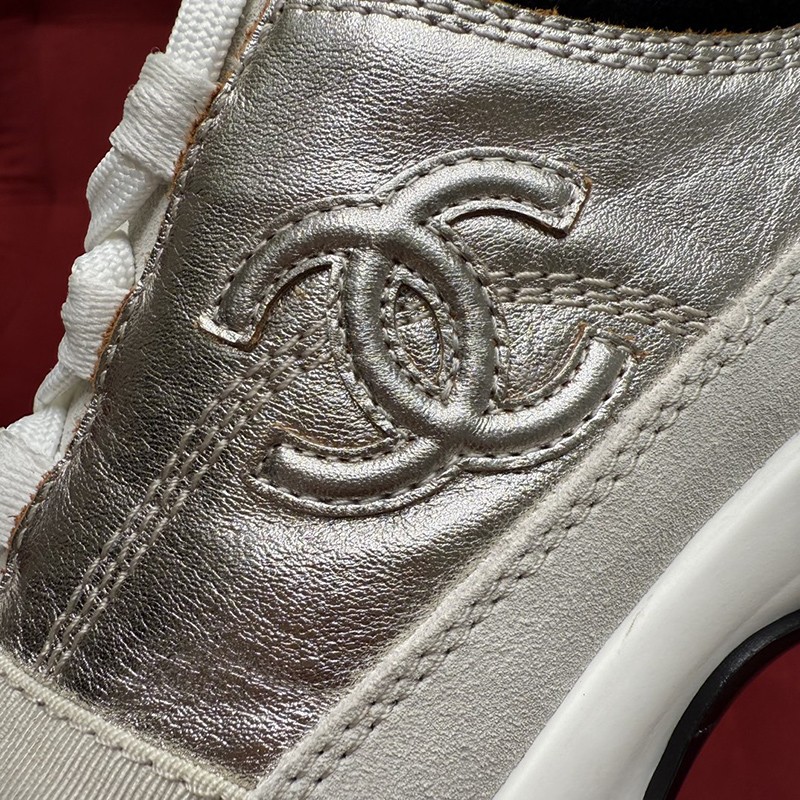 Chanel 25A Wmns Shoe 005