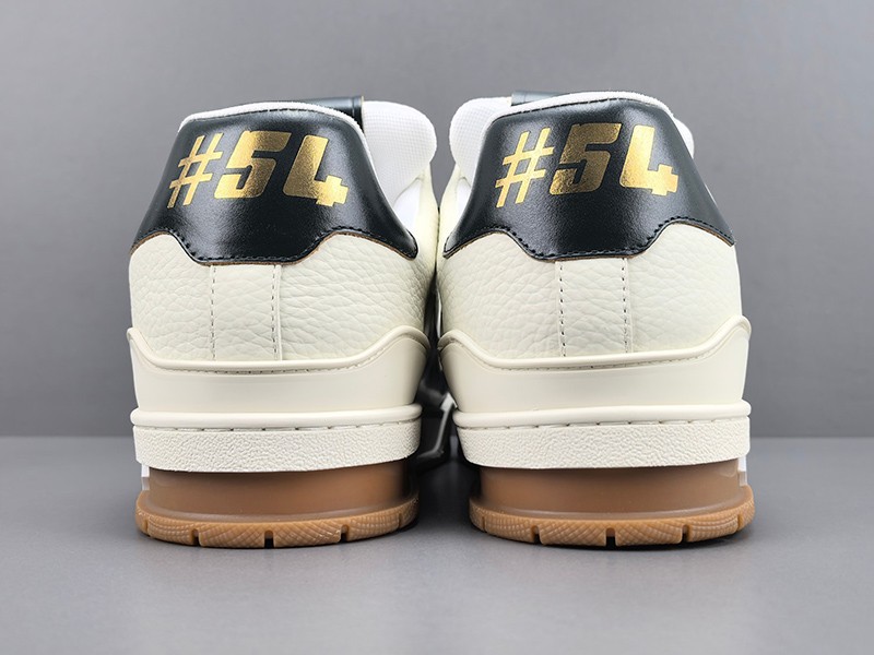 LV Trainer Sneaker 065