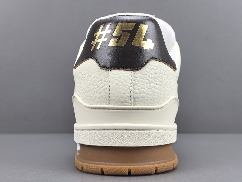 LV Trainer Sneaker 064