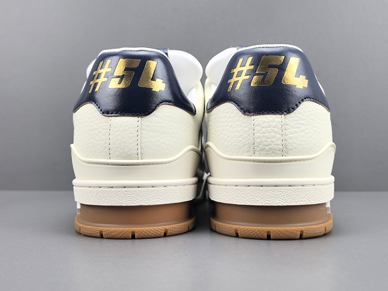 LV Trainer Sneaker 066