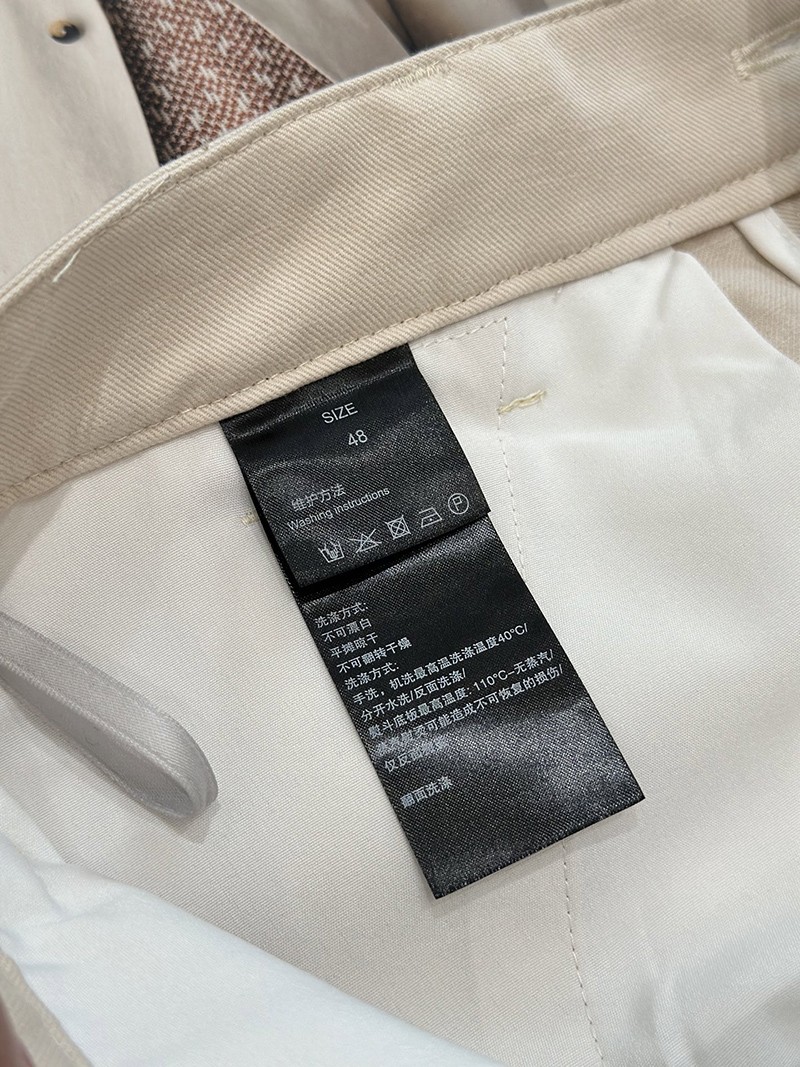 Loro Piana Pants 2202 002