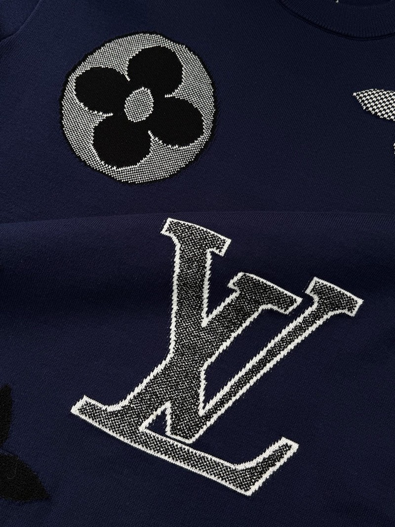 LV T-shirt F8856 010