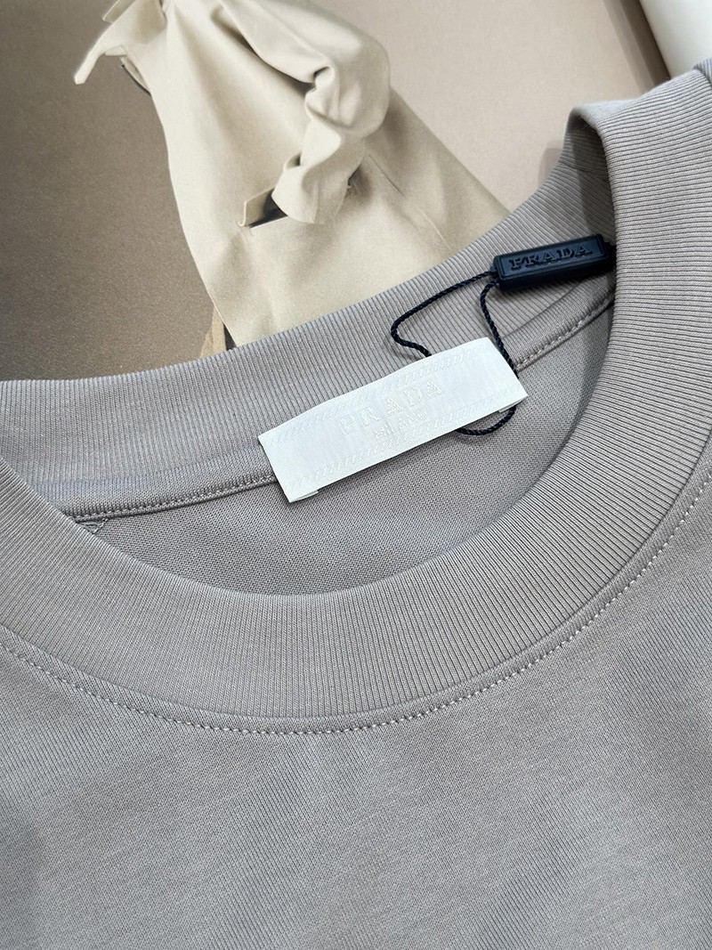 Prada T-shirt 2398 006