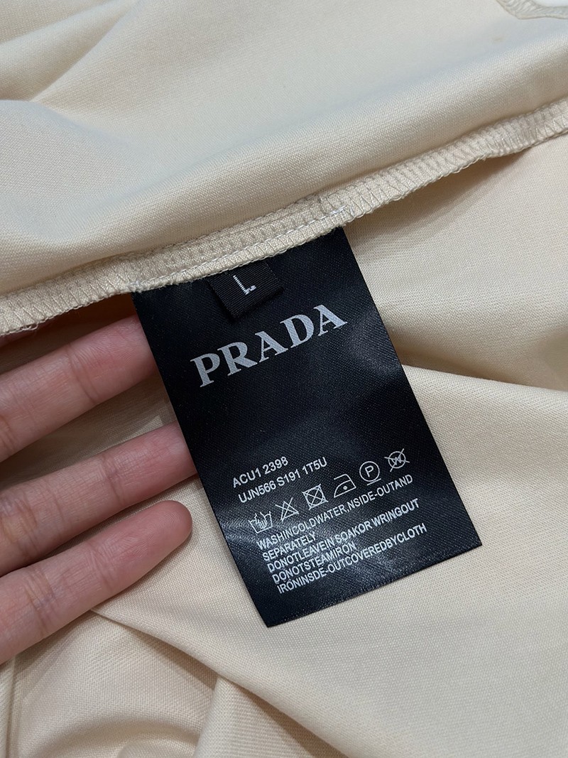 Prada T-shirt 2398 003