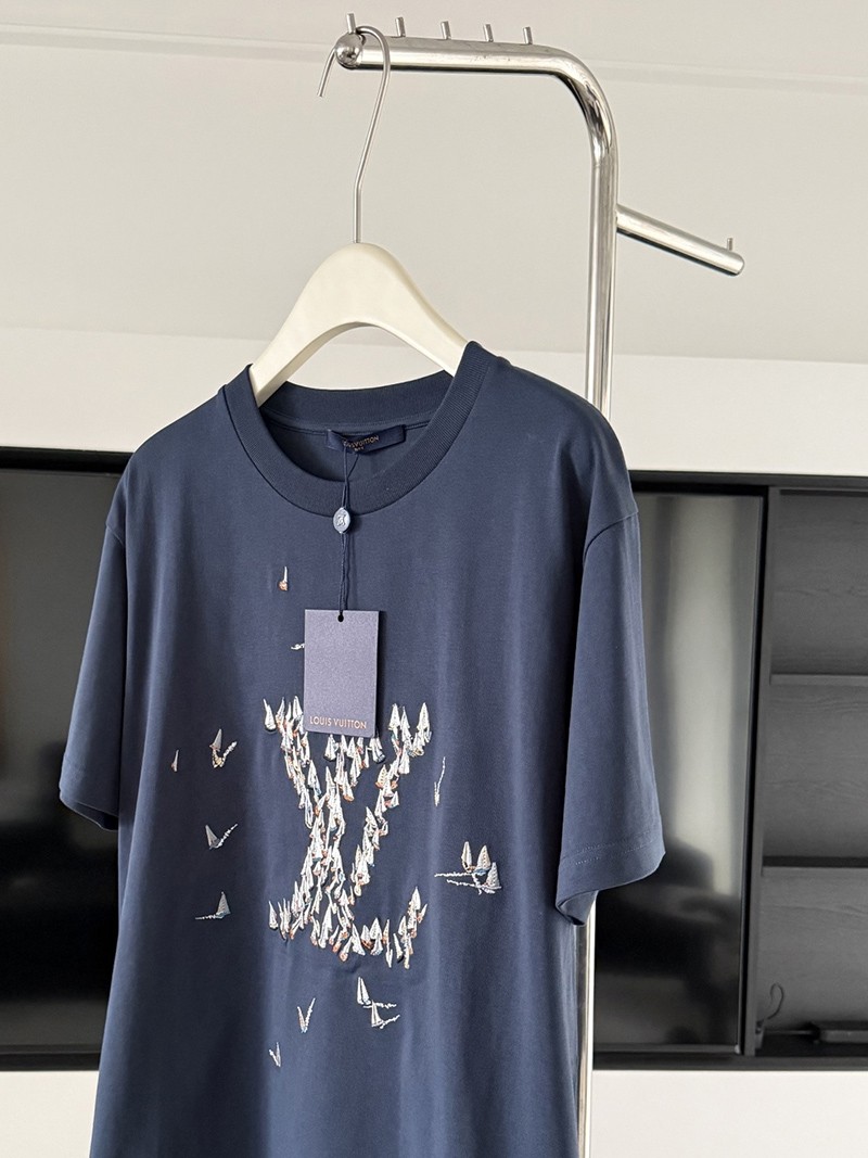 LV T-shirt 011