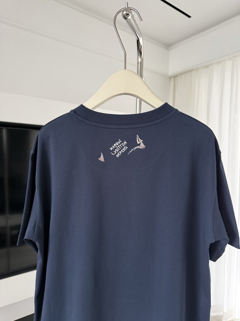 LV T-shirt 011