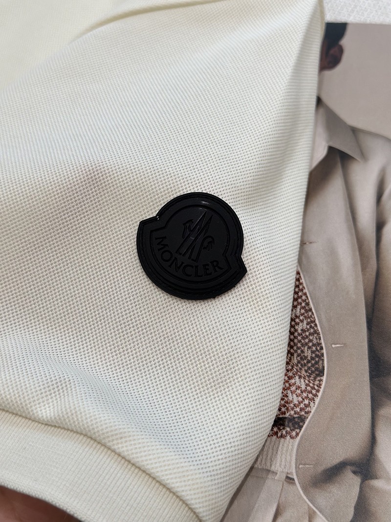 Moncler T-shirt 008