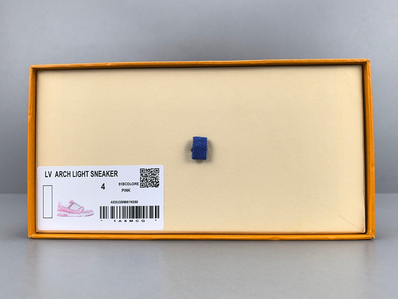 LV Trainer Wmns Sneaker 067