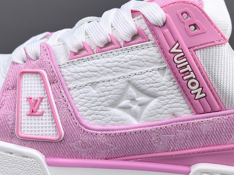 LV Trainer Wmns Sneaker 067