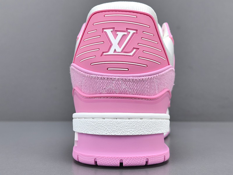 LV Trainer Wmns Sneaker 067