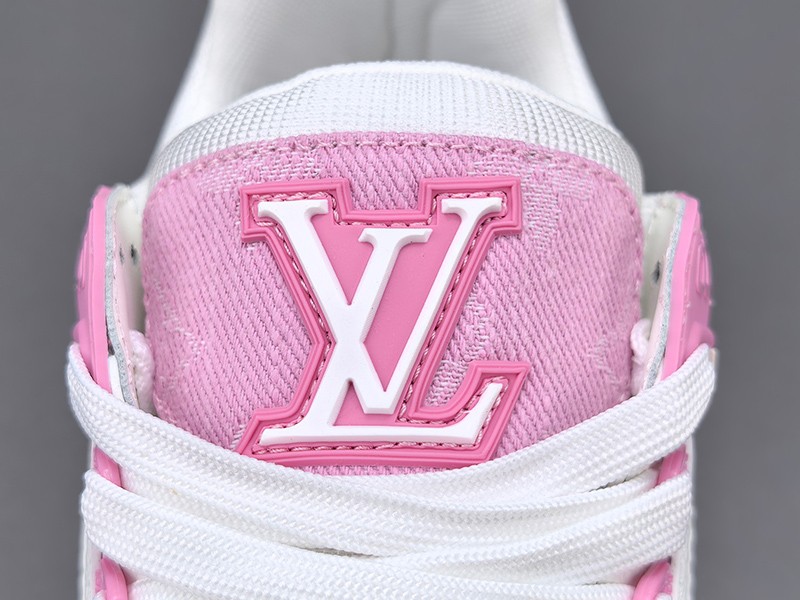 LV Trainer Wmns Sneaker 067