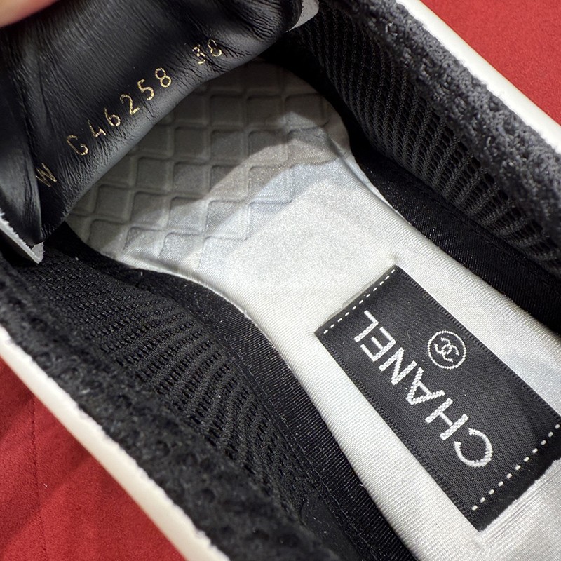 Chanel 2025B Wmns Shoe 008