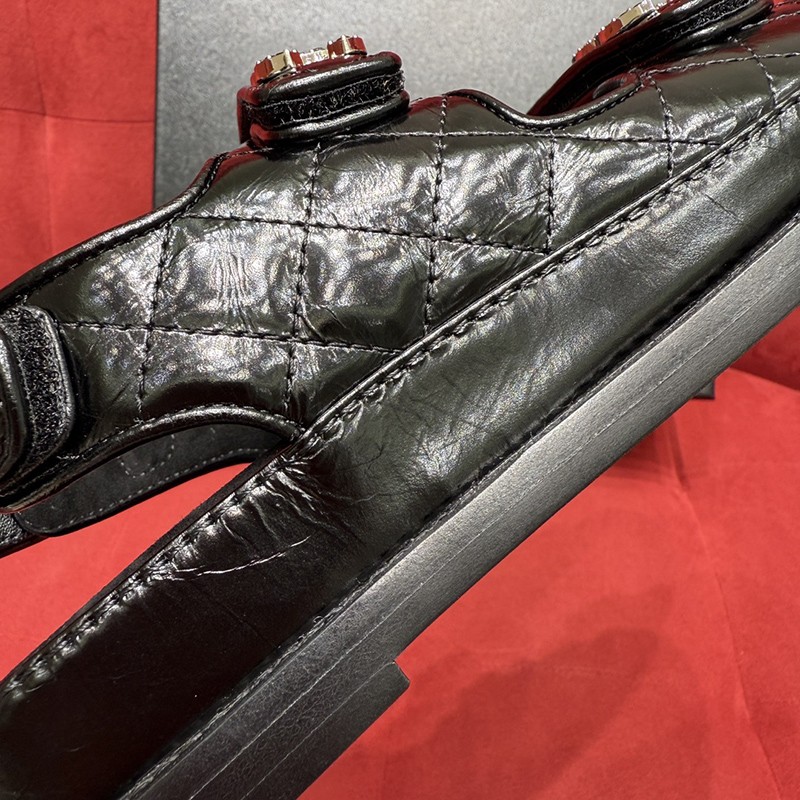 Chanel Sandal Wmns 001