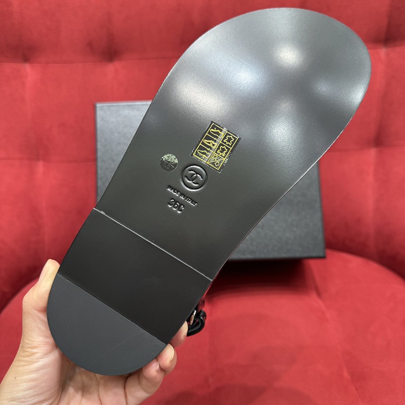 Chanel Sandal Wmns 001