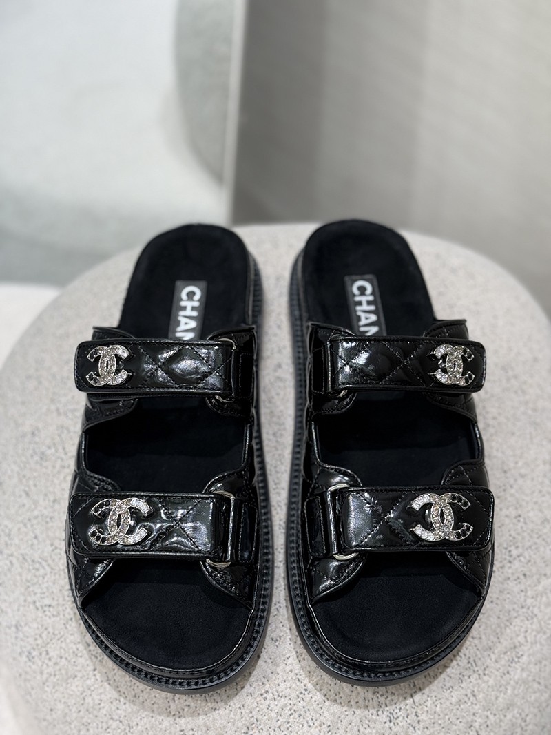 Chanel Slipper Wmns 001