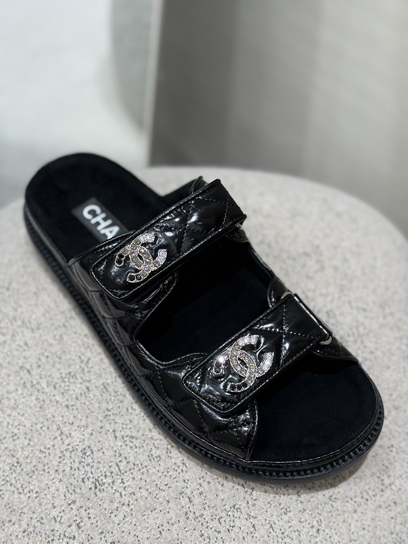 Chanel Slipper Wmns 001