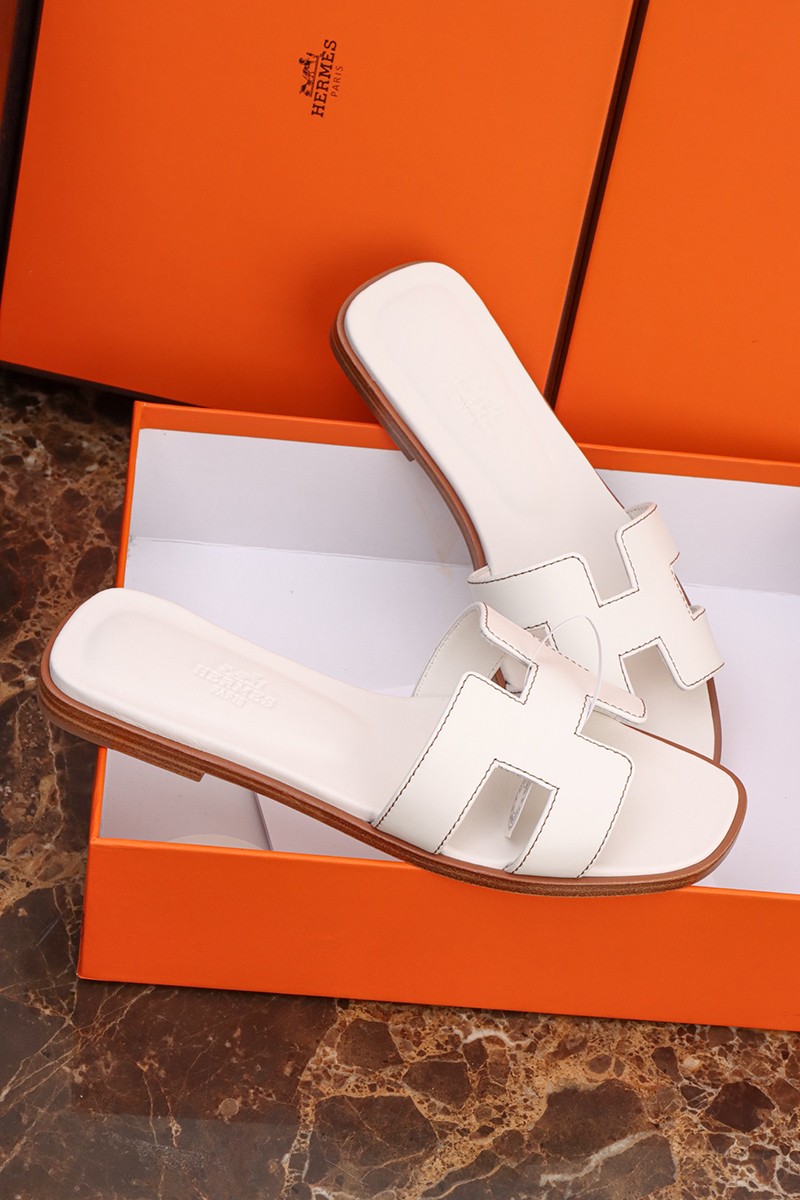 Hermes Oran Slipper 001