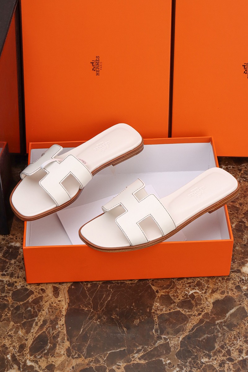 Hermes Oran Slipper 001