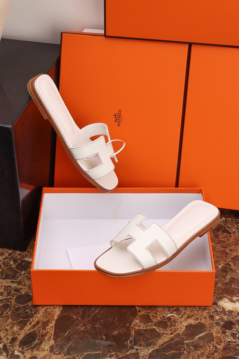 Hermes Oran Slipper 001
