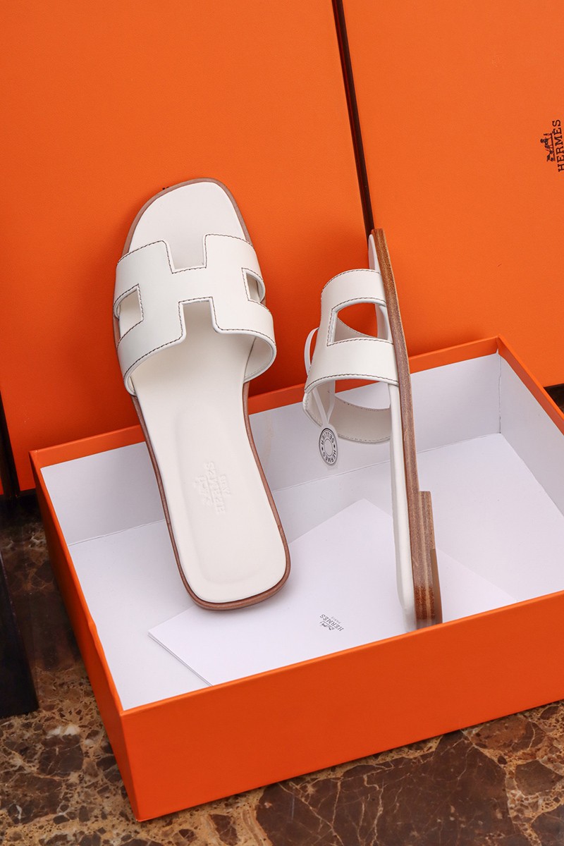Hermes Oran Slipper 001