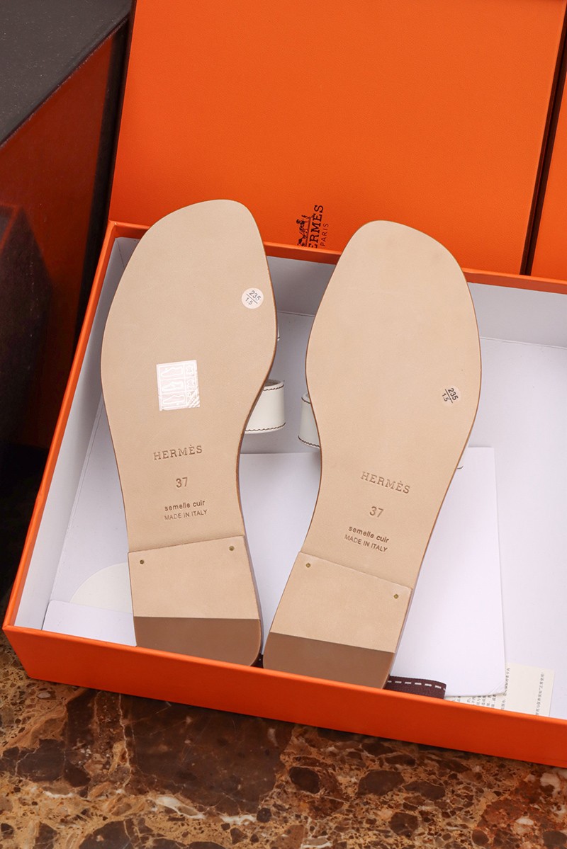 Hermes Oran Slipper 001