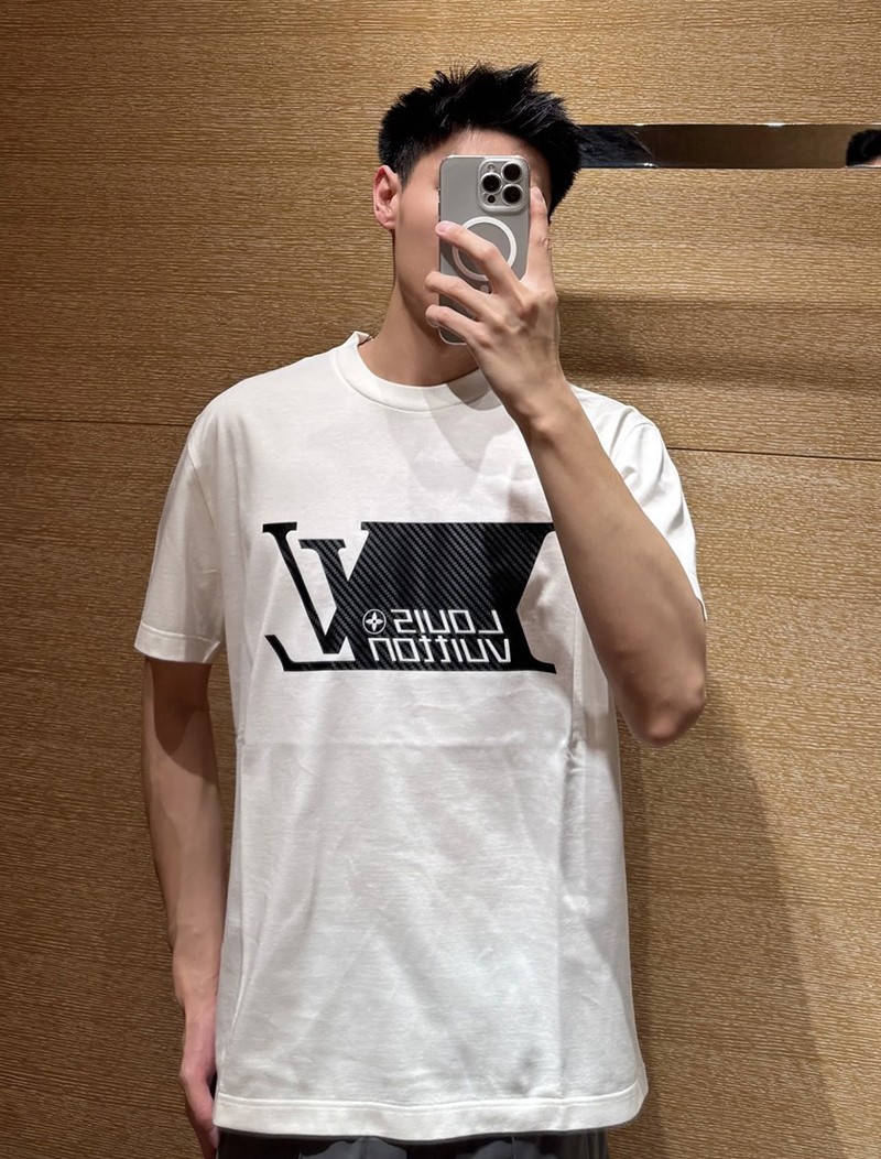 LV T-shirt 015