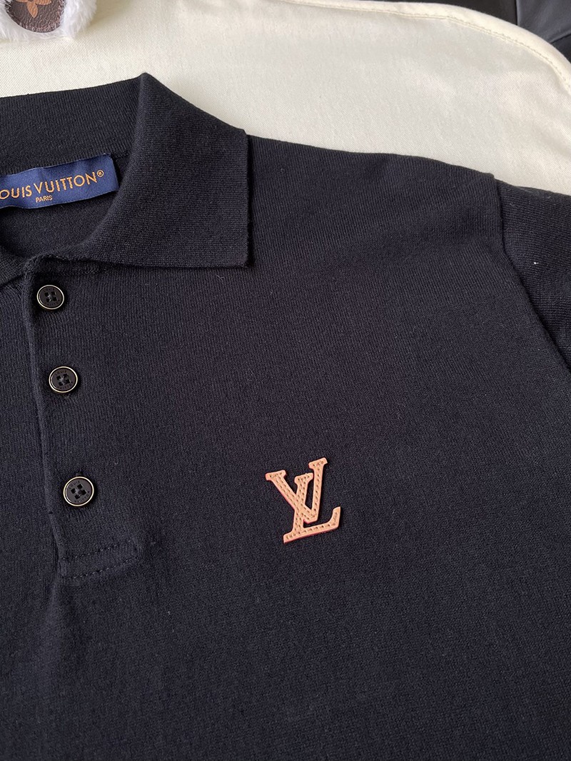 LV T-shirt 019